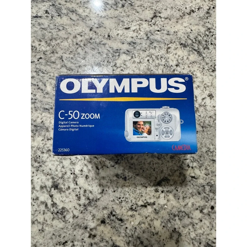 Olympus Camedia C-50 Zoom Digital Camera Silver 5.0MP 3x Optical Zoom Bundle Box